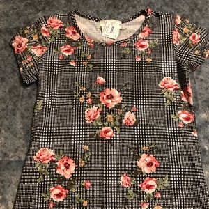 Floral girls top